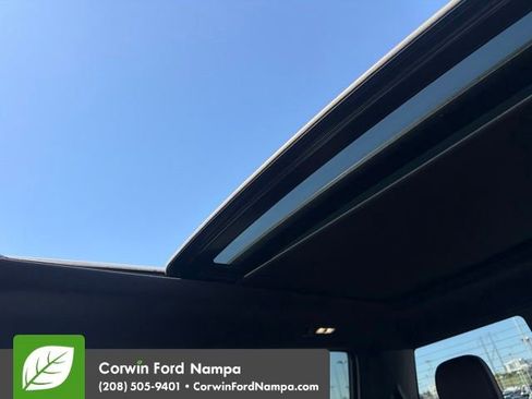 Used 2019 Ford F150 Platinum w/ Equipment Group 701A Luxury AWD/4WD image 11