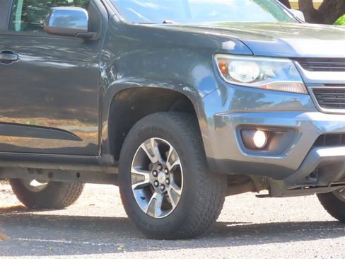 Used 2017 Chevrolet Colorado Z71 RWD image 4
