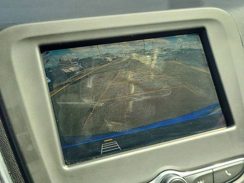 Certified 2019 Chevrolet Equinox LS image 25