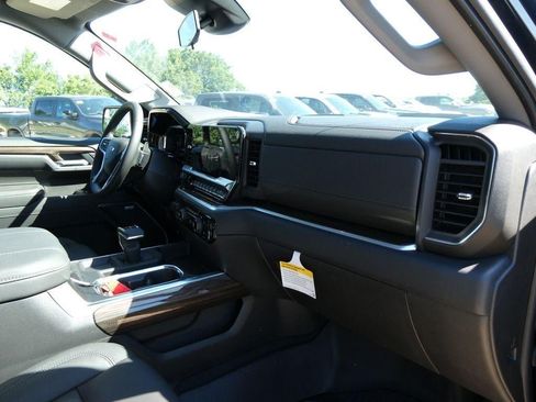 New 2026 Chevrolet Silverado 1500 LT Trail Boss w/ LT Trail Boss Premium Package AWD/4WD image 11