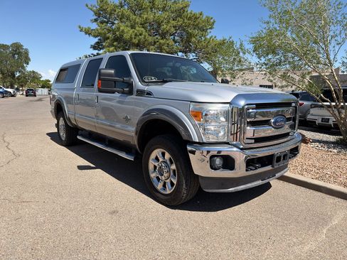 Used 2012 Ford F250 Lariat w/ Lariat Interior Pkg AWD/4WD image 3