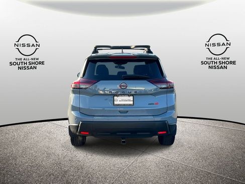 Certified 2025 Nissan Rogue SV image 6