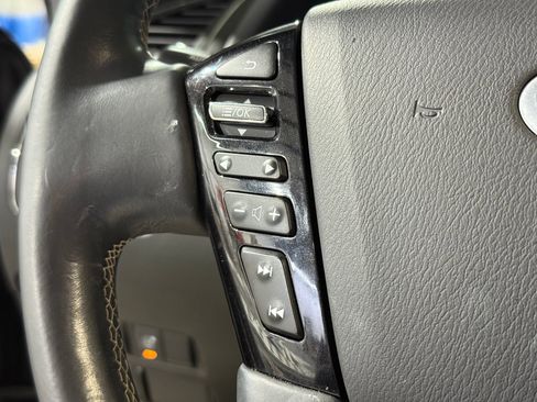 Used 2023 INFINITI QX80 Premium Select w/ All-Season Package image 25