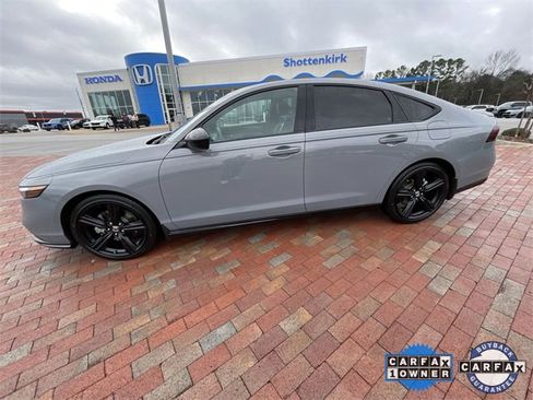 Certified 2025 Honda Accord Sport image 27