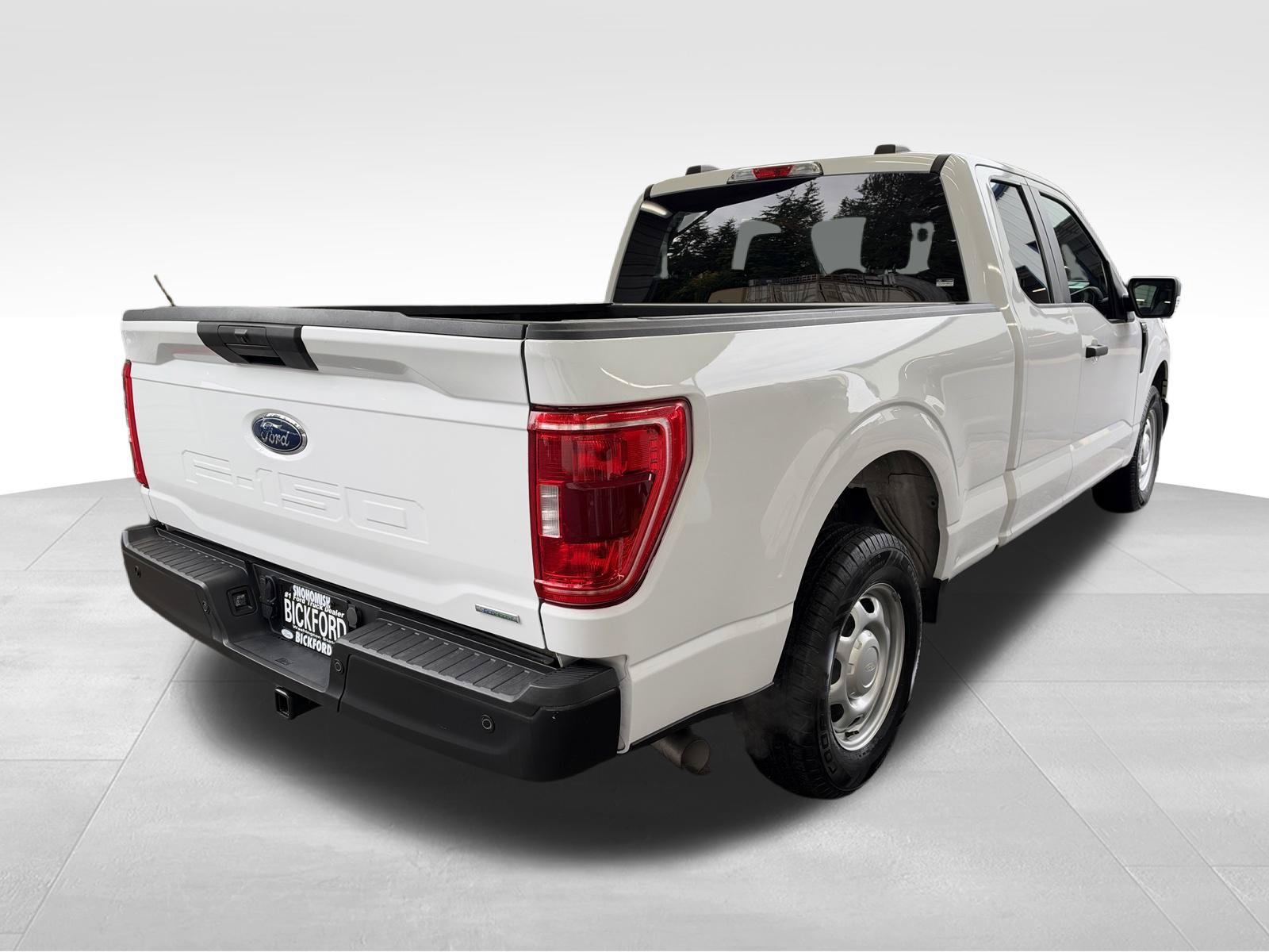 Used 2023 Ford F150 XL RWD image 5