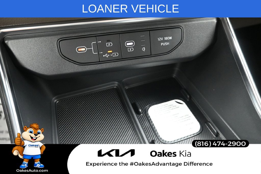 Used 2026 Kia Carnival EX FWD image 21