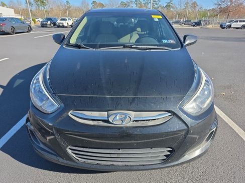 Used 2016 Hyundai Accent SE w/ Option Group 02 image 12
