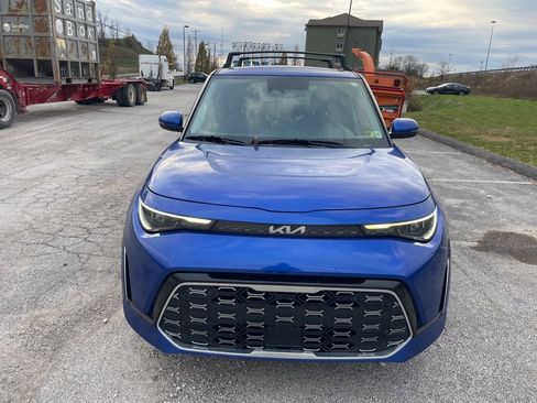 Used 2023 Kia Soul GT-Line w/ GT-Line Technology Package image 2