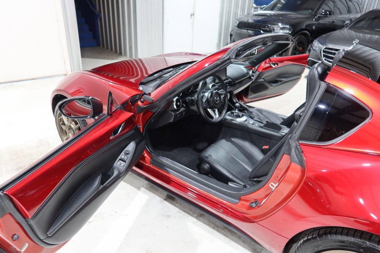 Used 2022 MAZDA MX-5 Miata RF Grand Touring RWD image 15