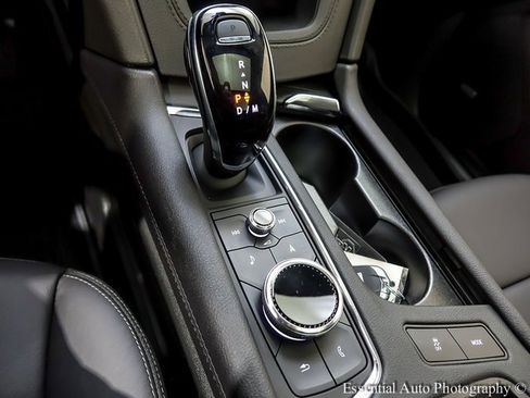 New 2026 Cadillac XT5 Premium Luxury w/ LPO, Floor Liner Package image 18