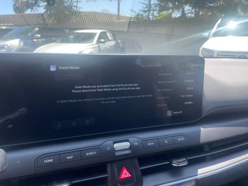 Used 2025 Kia K4 FWD image 20