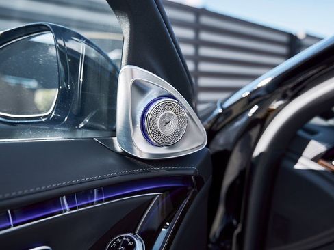 Used 2025 Mercedes-Benz Maybach S 580 4MATIC image 27
