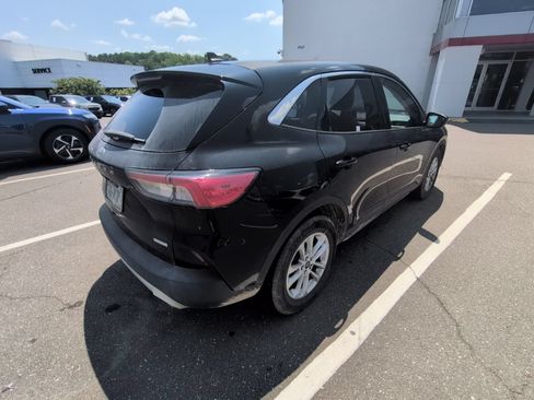 Used 2020 Ford Escape SE FWD image 6