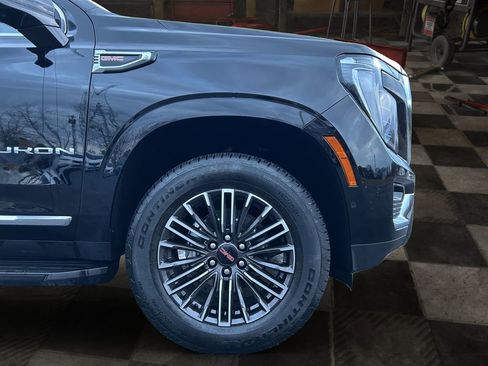 Used 2026 GMC Yukon Elevation w/ LPO, Floor Liner Package image 10