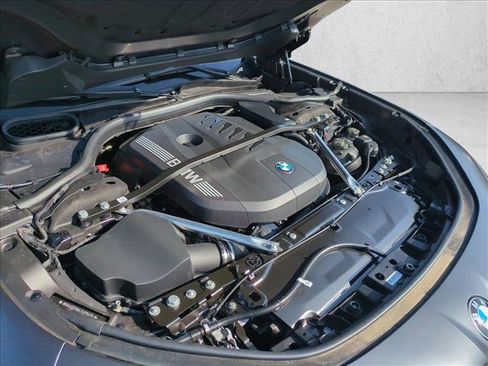 New 2026 BMW 740i RWD image 17