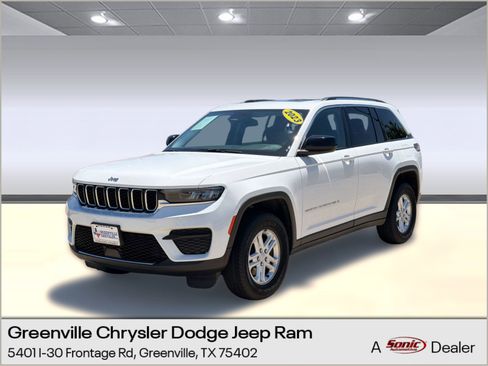 Used 2023 Jeep Grand Cherokee Laredo w/ Luxury Tech Group I AWD/4WD image 1