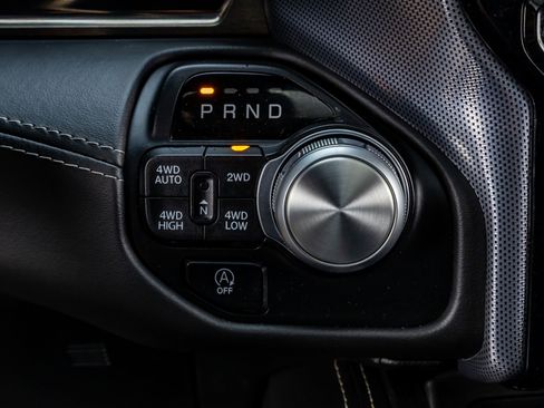 Used 2019 RAM 1500 Limited AWD/4WD image 24