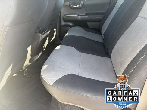 Used 2023 Toyota Tacoma TRD Off-Road w/ Technology Package image 18