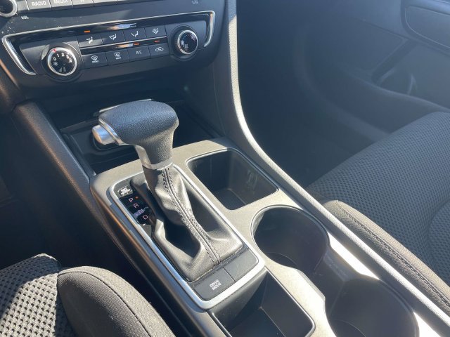 Used 2019 Kia Optima LX FWD image 31