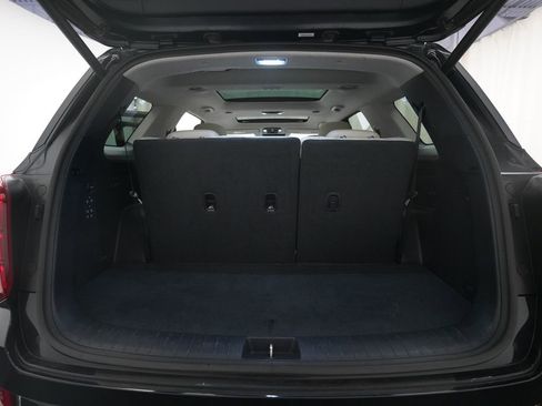 Used 2021 Hyundai Palisade Limited w/ Winter Package AWD/4WD image 10