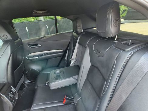 Used 2025 Cadillac XT4 Premium Luxury image 26