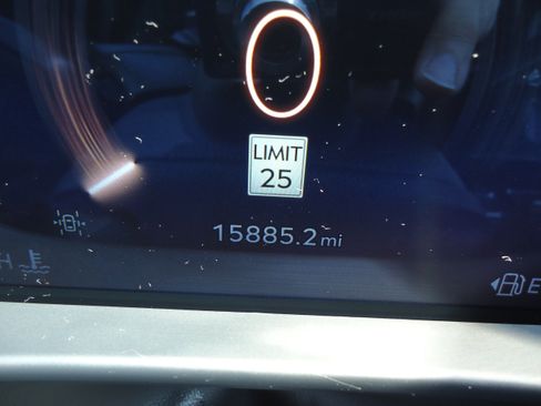 Certified 2025 Lincoln Aviator Reserve w/ Jet Appearance Package AWD/4WD image 13