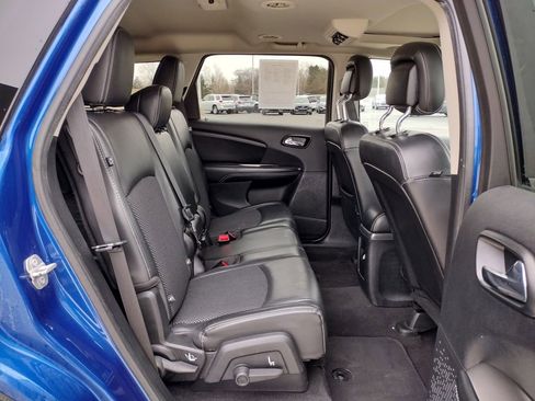 Used 2015 Dodge Journey Crossroad w/ Flexible Seating Group image 19