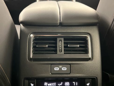 Certified 2025 MAZDA CX-90 3.3 Turbo S w/ Premium Package image 19