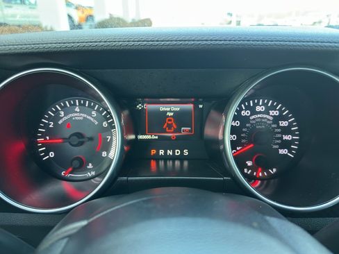 Used 2019 Ford Mustang Coupe image 17