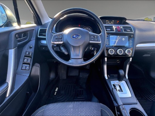 Used 2016 Subaru Forester 2.5i Premium AWD/4WD image 5