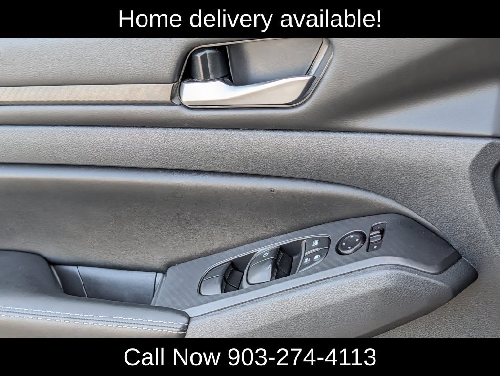 Used 2025 Nissan Altima 2.5 SV FWD image 23