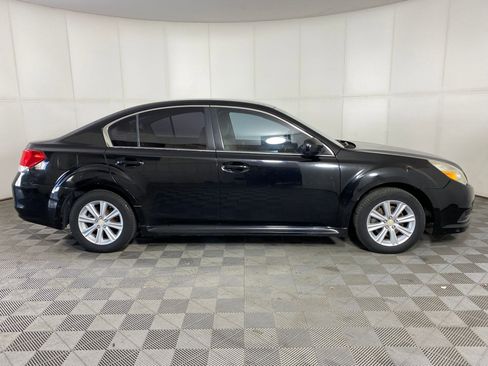 Used 2011 Subaru Legacy 2.5i Premium w/ All-Weather Pkg image 7