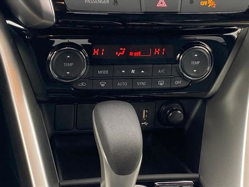 New 2026 Mitsubishi Eclipse Cross SE image 7