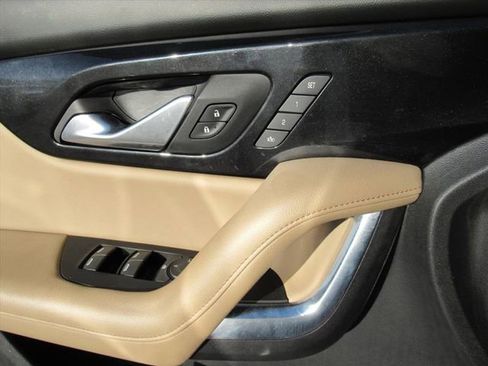 Used 2022 Chevrolet Blazer Premier w/ Enhanced Convenience Package image 21