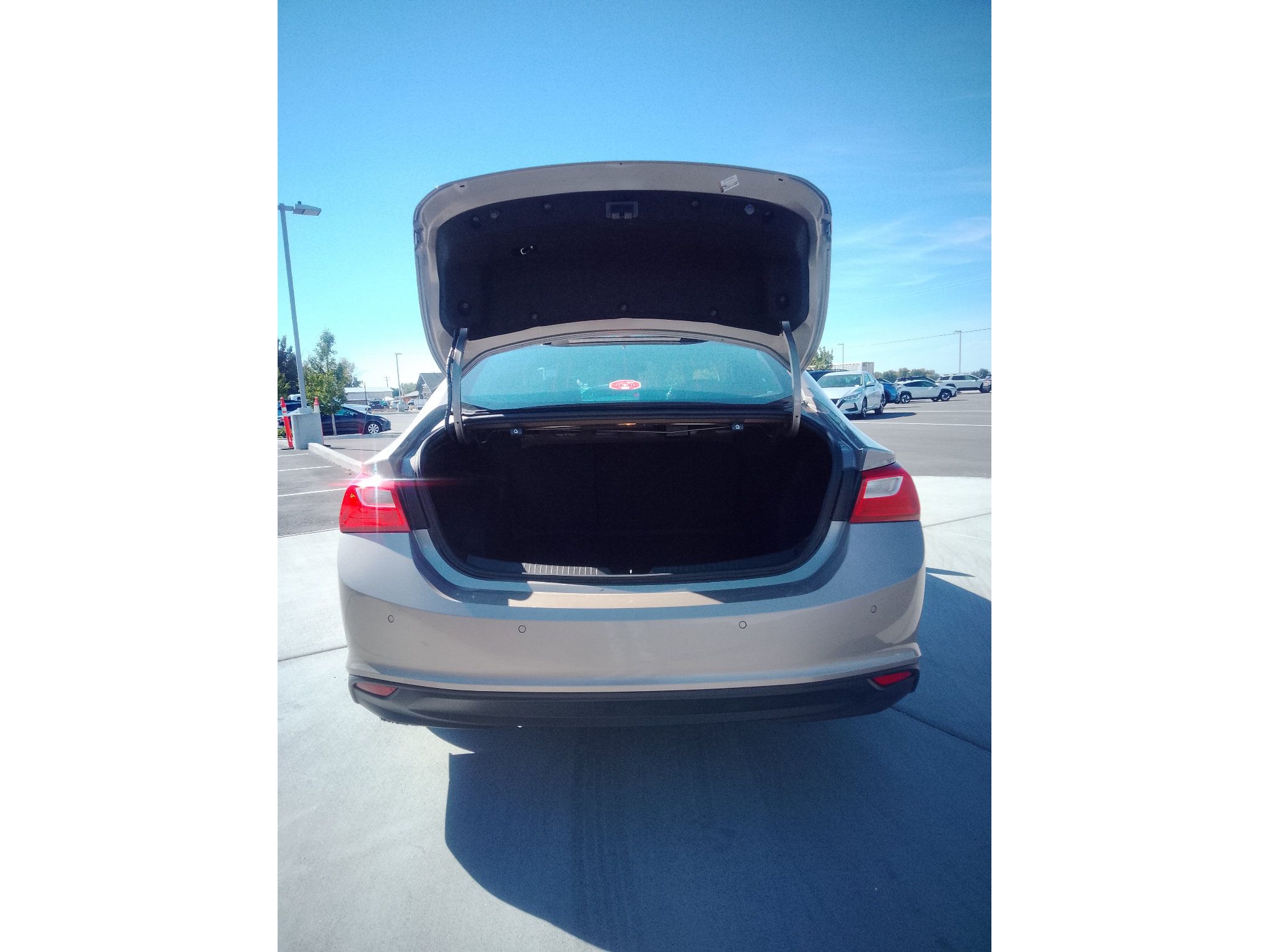 Used 2024 Chevrolet Malibu LT FWD image 11