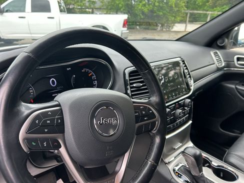 Used 2021 Jeep Grand Cherokee Limited w/ Luxury Group II AWD/4WD image 18