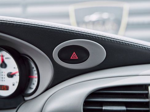 Used 2005 Porsche 911 Turbo image 62