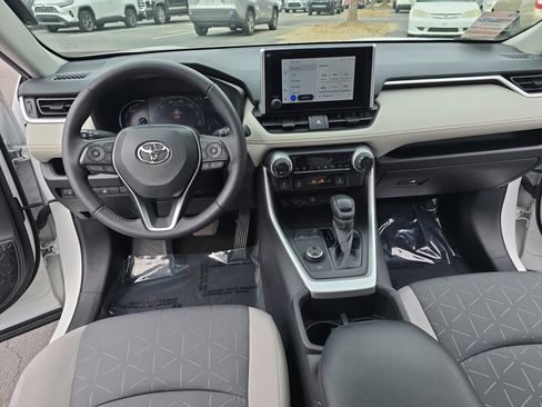 Used 2024 Toyota RAV4 XLE w/ Convenience Package image 19