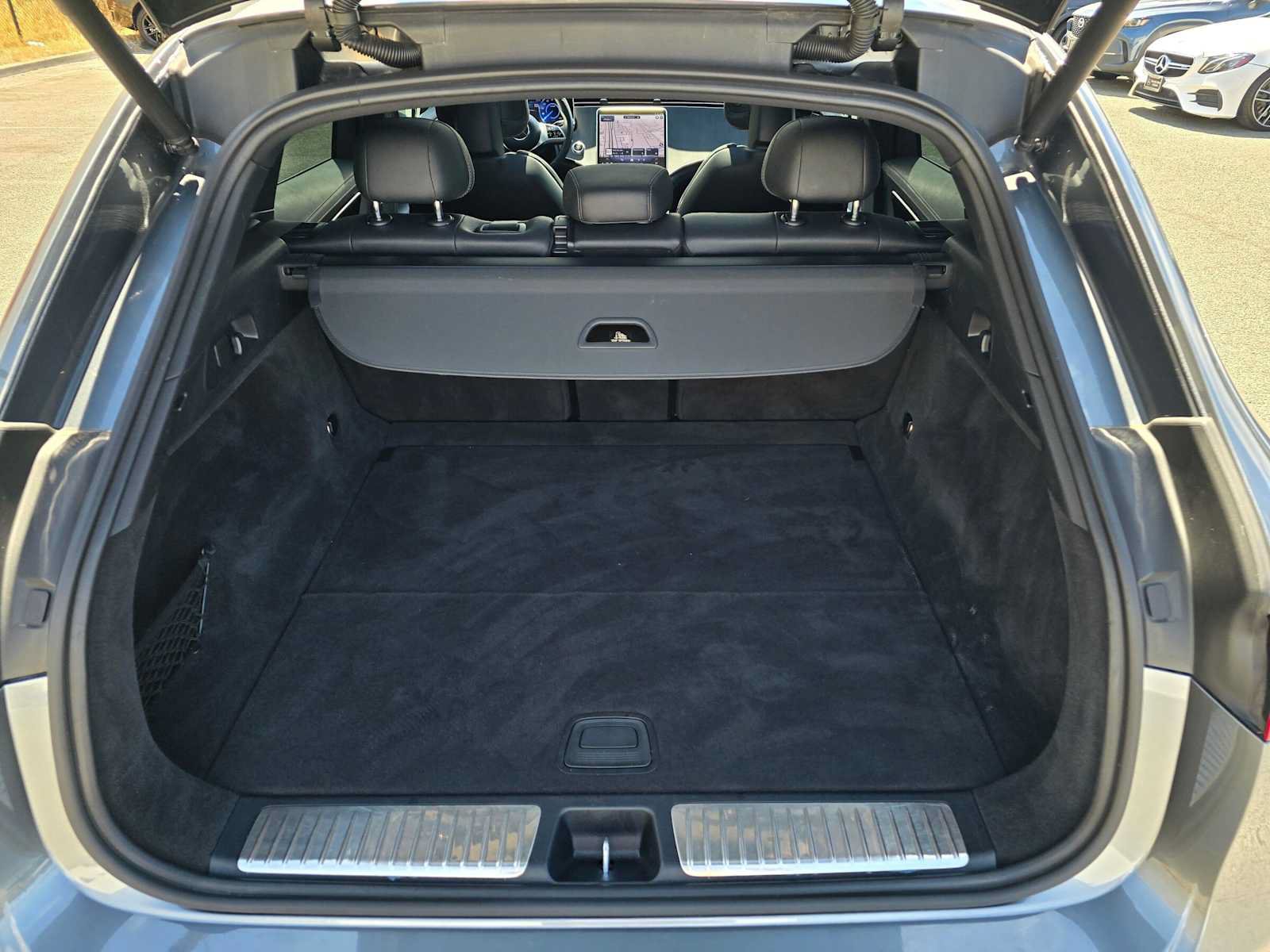 Used 2023 Mercedes-Benz EQE 350+ SUV w/ AMG Line Exterior Package image 15