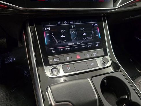 Used 2025 Audi Q7 3.0T Premium Plus image 27