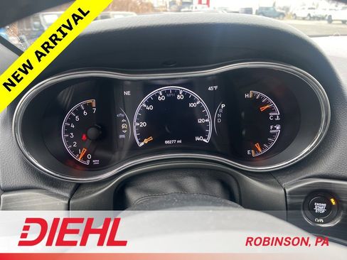 Used 2020 Jeep Grand Cherokee Limited image 12