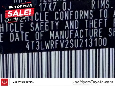 Used 2025 Toyota RAV4 LE image 28