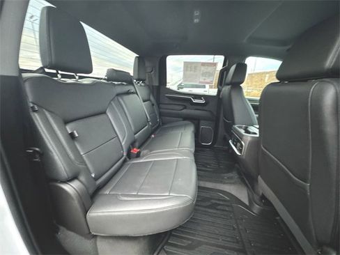 Used 2022 GMC Sierra 1500 SLT w/ SLT Premium Package image 27