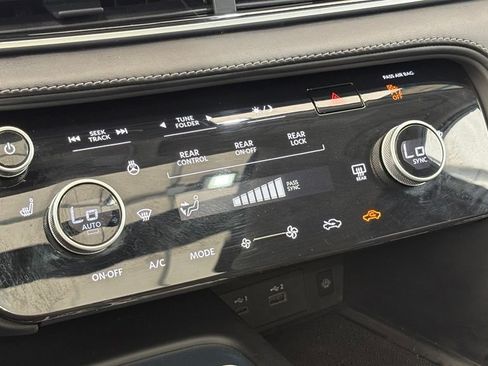 Used 2024 INFINITI QX60 Luxe AWD/4WD image 43