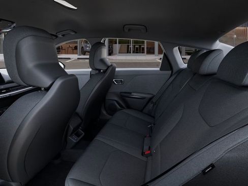 New 2026 Kia K4 LXS image 18