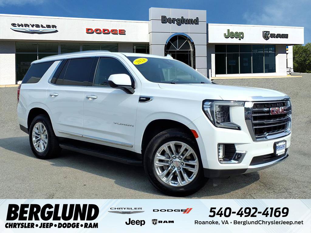 Used 2024 GMC Yukon SLT AWD/4WD image 1