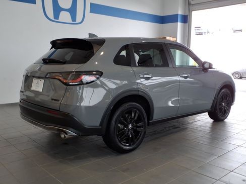 Certified 2026 Honda HR-V Sport image 4