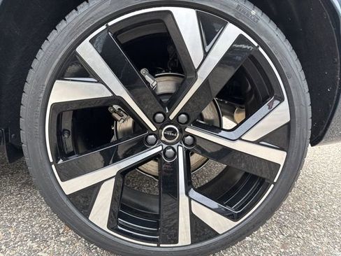 New 2026 Volvo XC60 B5 Ultra w/ Climate Package AWD/4WD image 5