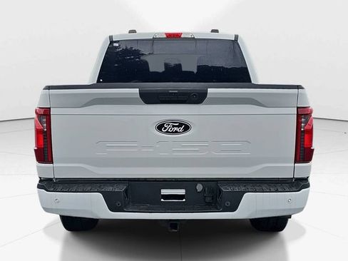 Used 2024 Ford F150 XLT w/ XLT Black Appearance Package RWD image 4