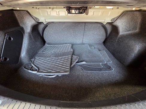 Used 2010 MAZDA MAZDA3 s Grand Touring image 29